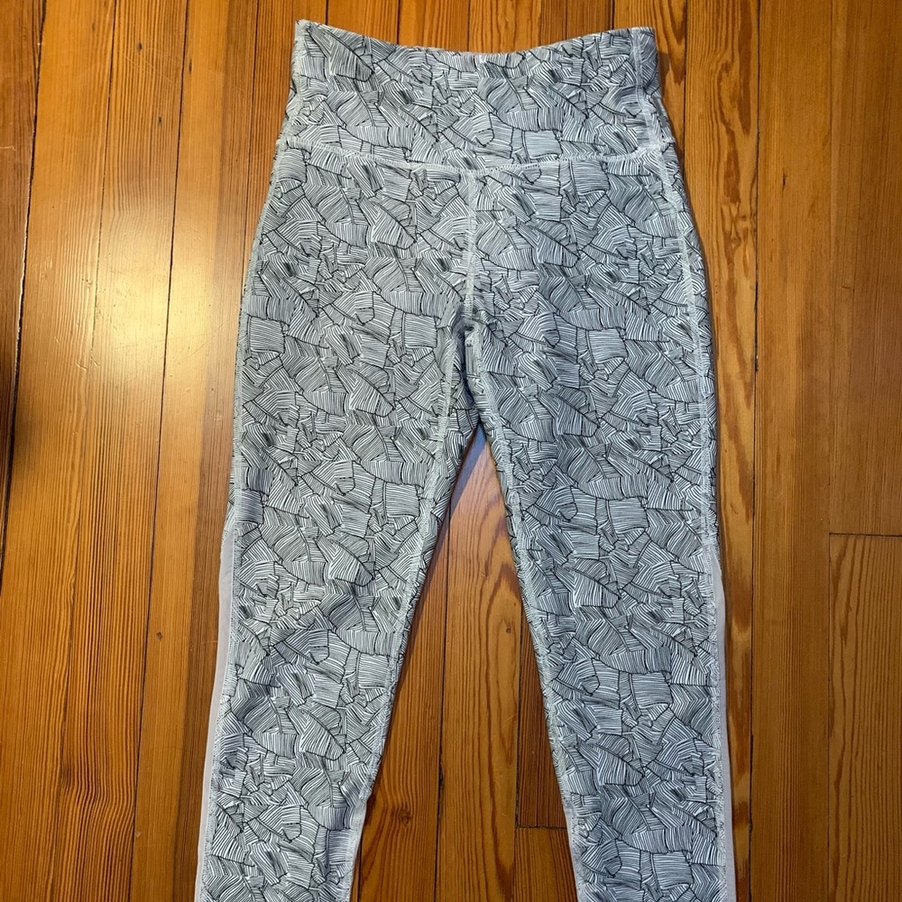 Mondetta Black & White Leggings